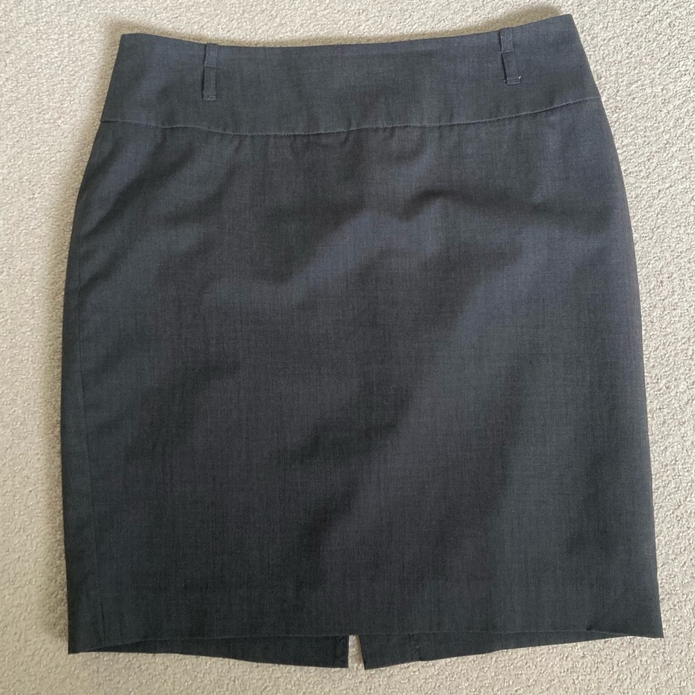 RW & Co charcoal pencil skirt with double belt loops